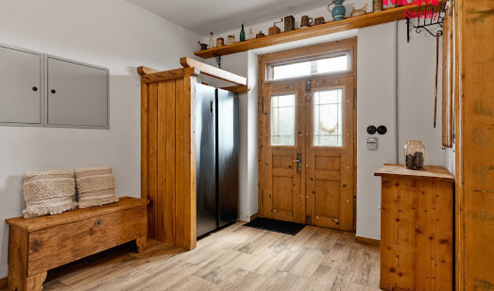 Prodej domu 260 m² s pozemkem 1 417 m², Mladějov – náhled fotky 3