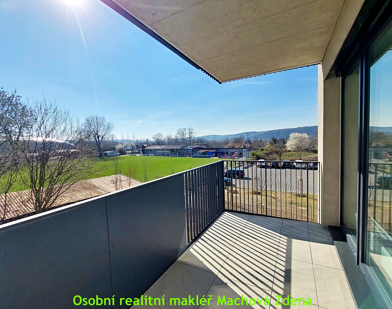 Pronájem bytu 2+kk 49 m² – fotografie 2
