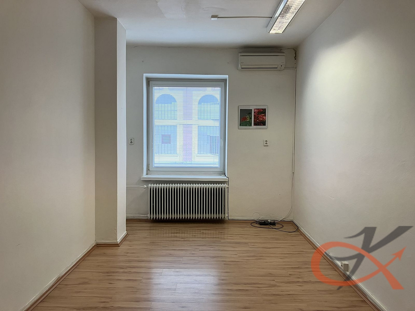 Pronájem kanceláře 18 m² – fotografie 2