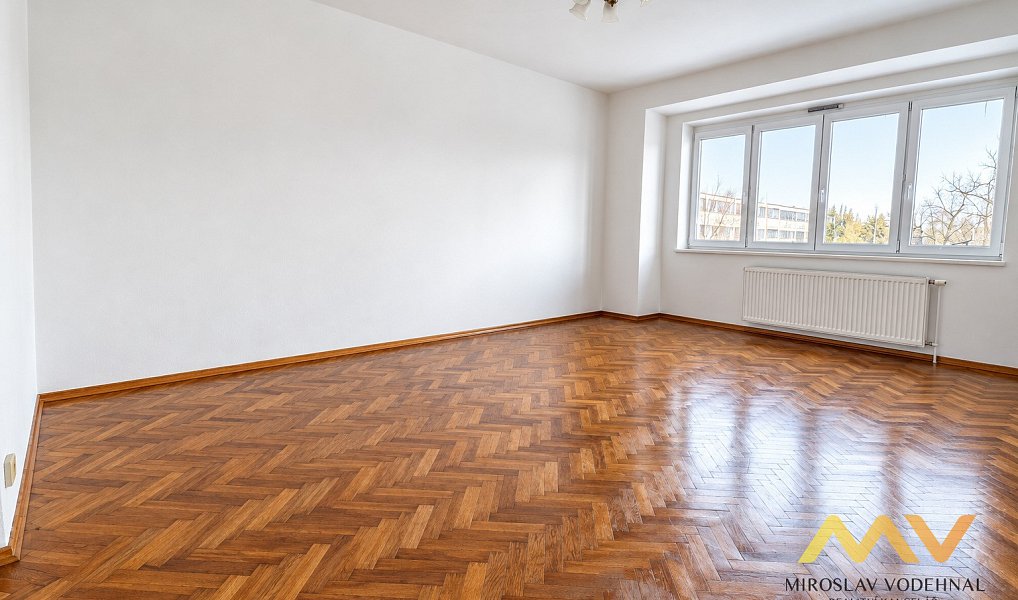 Pronájem bytu 3+1 98 m², Hradec Králové – náhled fotky 7