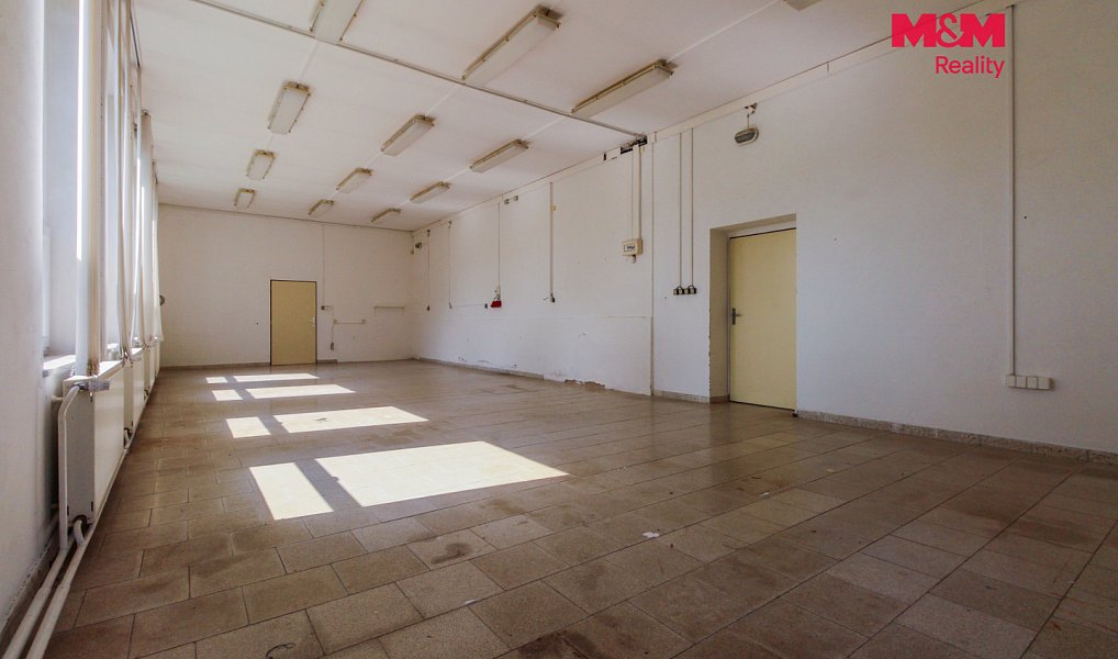 Prodej obchodních prostor 1 051 m², Jeseník – náhled fotky 28