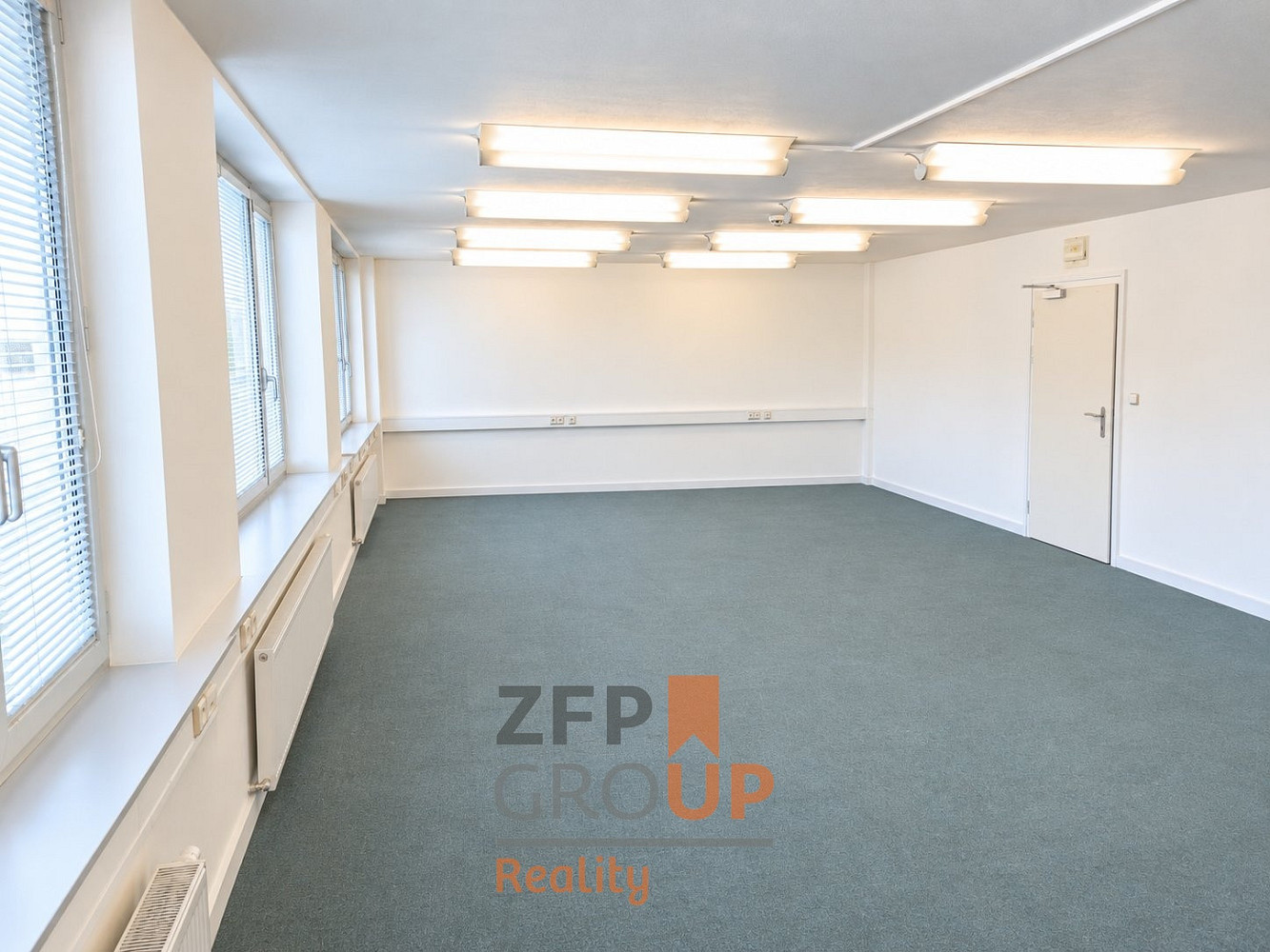 Pronájem kanceláře 54 m² – fotografie 4