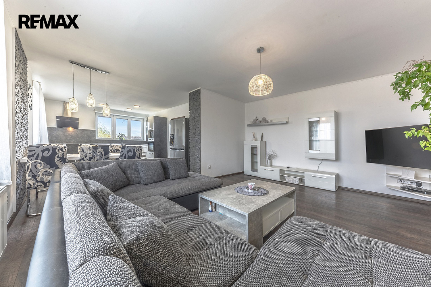 Prodej domu 145 m² s pozemkem 712 m² — photo 2