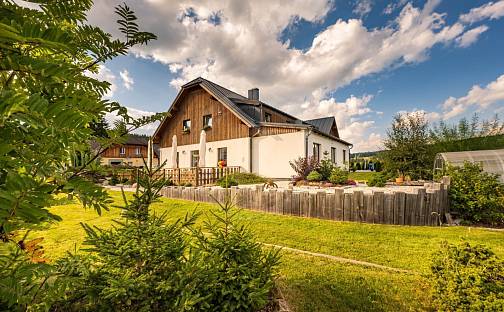 Prodej domu 460 m² s pozemkem 2 292 m², Kvilda, okres Prachatice