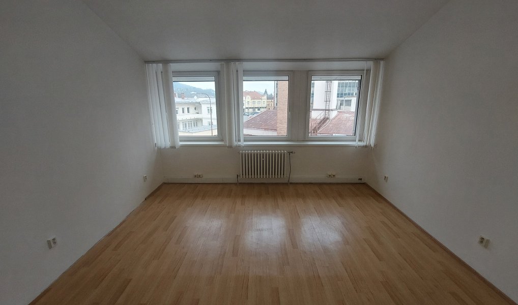 Pronájem kanceláře 19 m², Blansko – náhled fotky 6