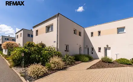 Prodej bytu 4+kk 95 m², Na Vinohradech, Králův Dvůr - Křižatky, okres Beroun