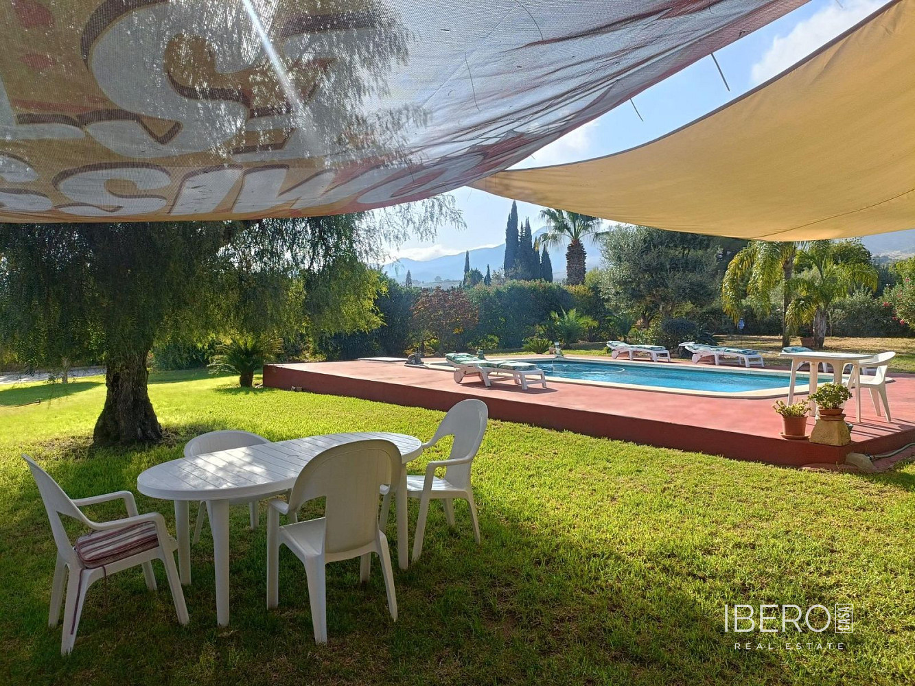 Prodej domu 443 m² s pozemkem 11 000 m² — photo 3