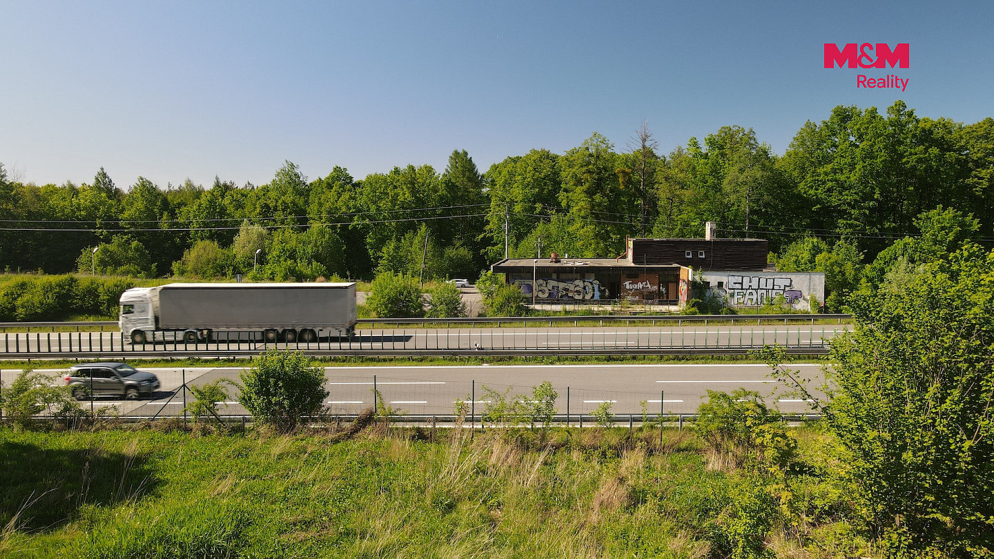 Prodej komerčního objektu (jiného typu) 890 m² – fotografie 5