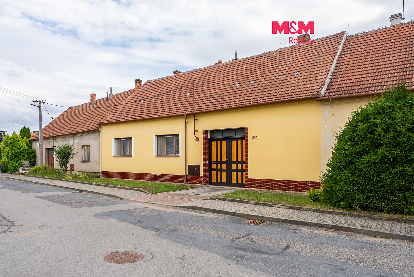 Prodej domu 120 m² s pozemkem 1 381 m²