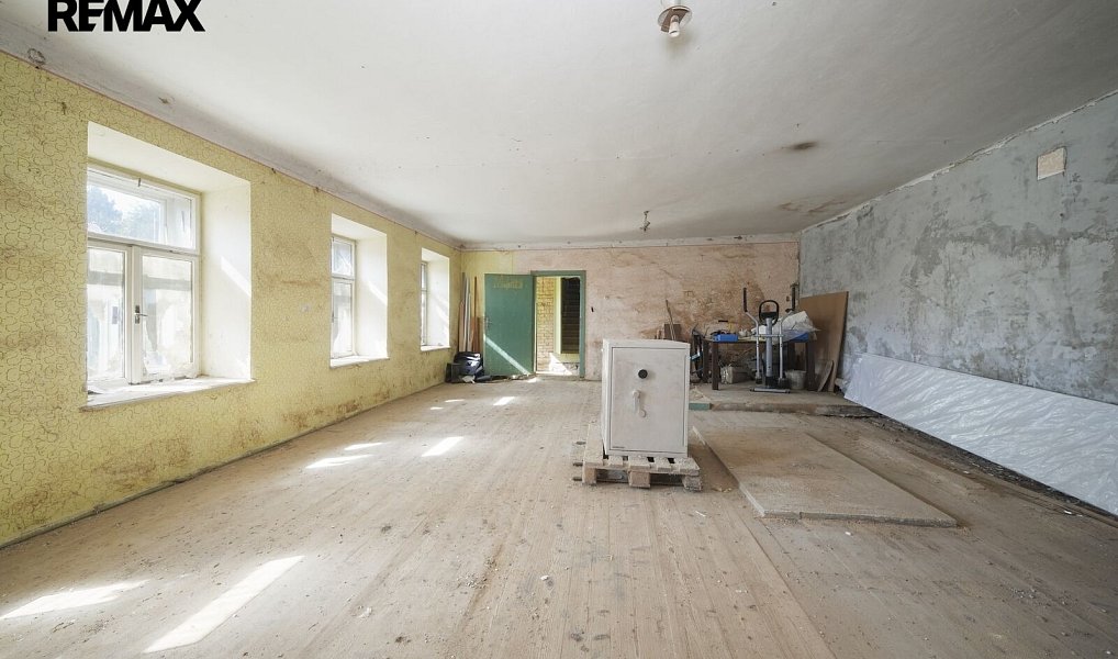 Prodej domu 407 m² s pozemkem 757 m², Kulířov – náhled fotky 10