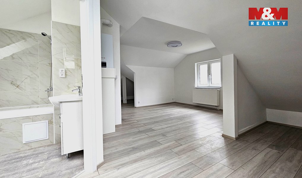 Prodej domu 245 m² s pozemkem 2 645 m², Nejdek – náhled fotky 17