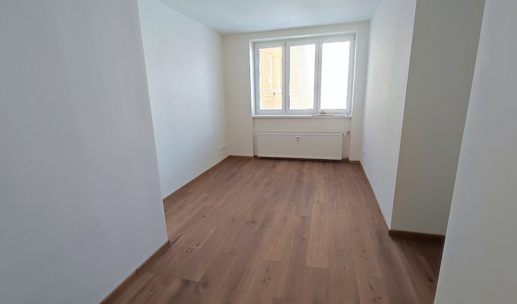 Prodej bytu 3+1 85 m², Praha – náhled fotky 20