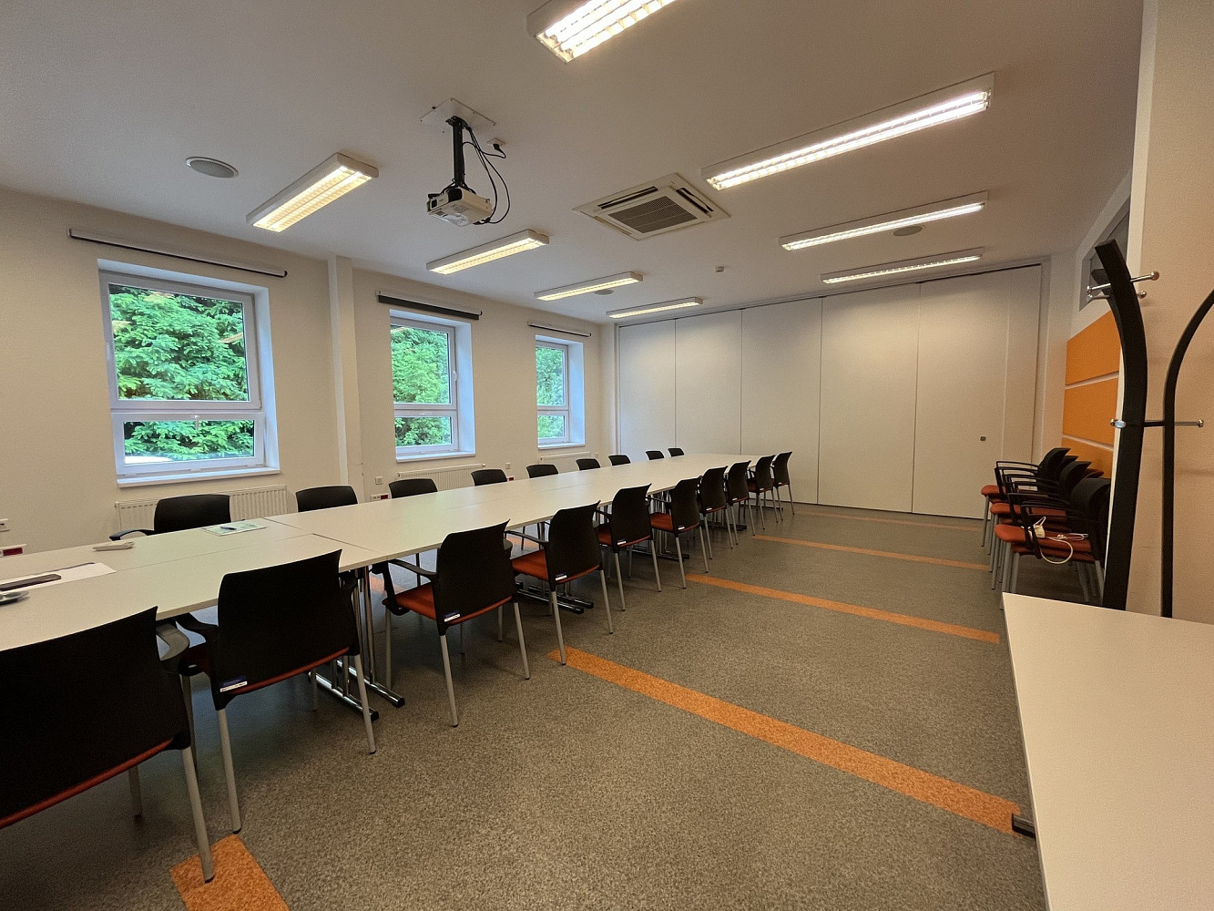Pronájem kanceláře 57 m²