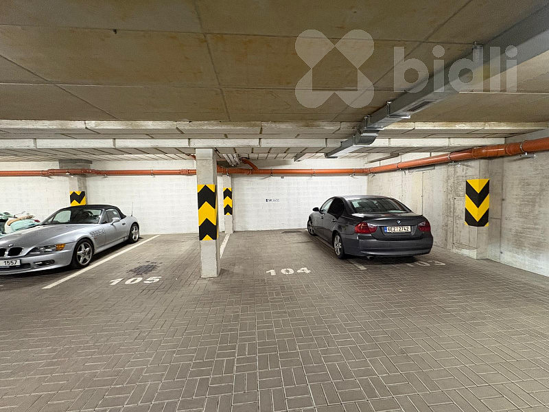 Prodej garážového stání, Pardubice, Východní ulice – fotografie 5