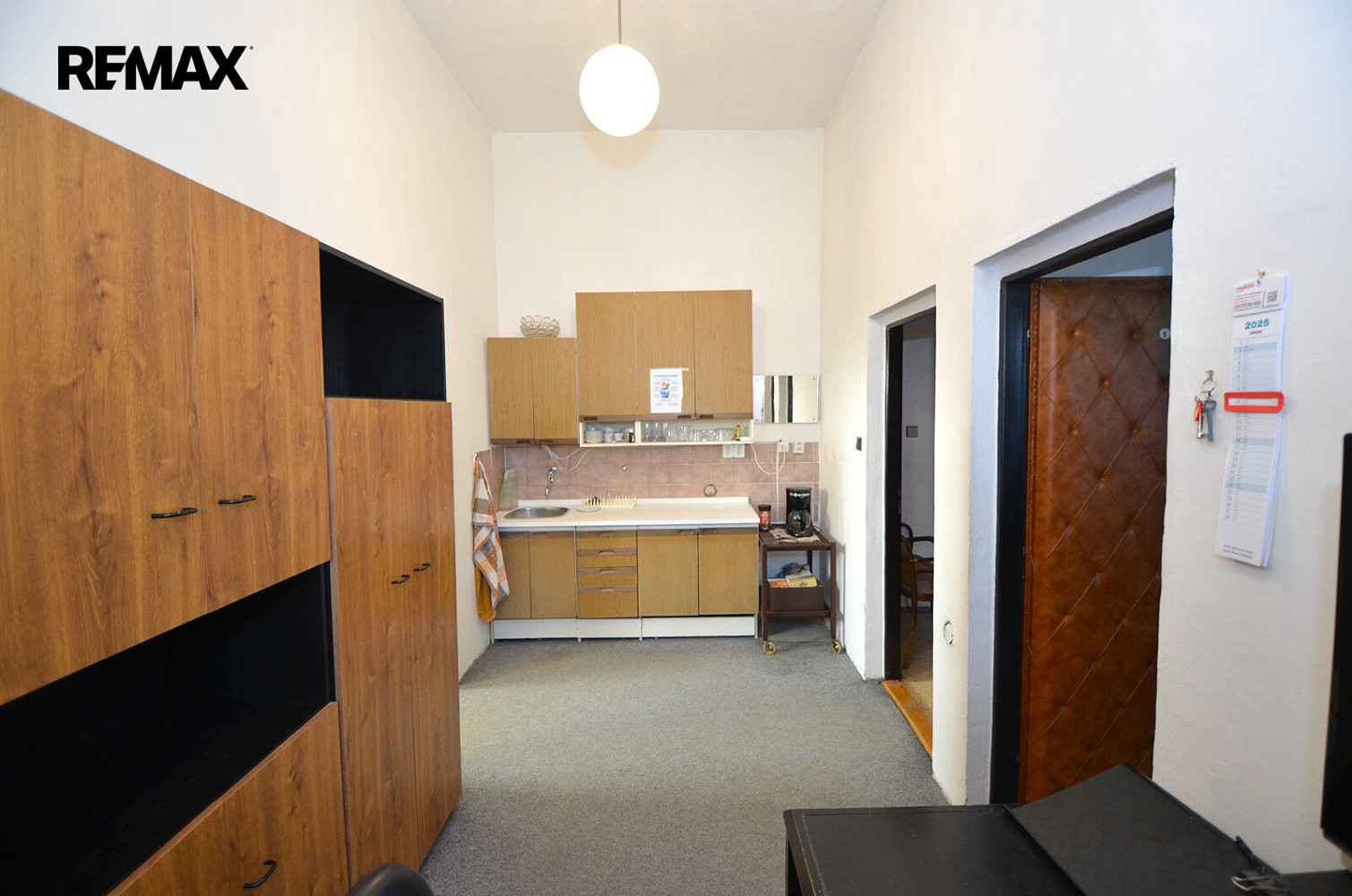 Pronájem kanceláře 57 m² – fotografie 5