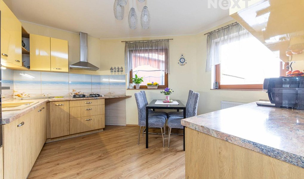 Prodej domu 255 m² s pozemkem 1 620 m², Šumice – náhled fotky 11