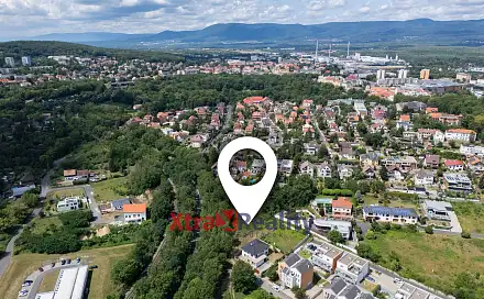 Prodej stavebního pozemku 1 258 m²