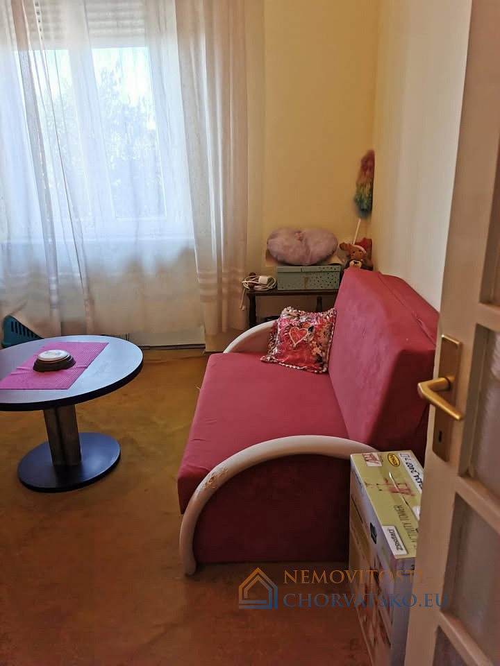 Prodej bytu 1+kk 56 m² - Widok 3