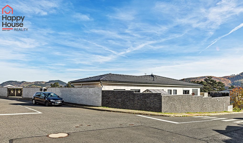 Prodej domu 378 m² s pozemkem 1 166 m², Králův Dvůr – náhled fotky 46