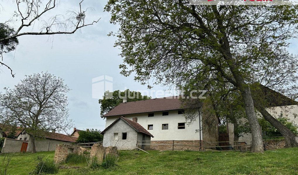 Prodej domu 240 m² s pozemkem 2 614 m², Chlístovice – náhled fotky 8