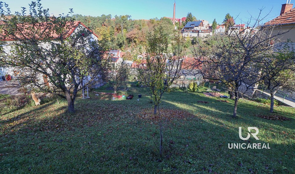 Prodej stavebního pozemku 681 m², Bílovice nad Svitavou – náhled fotky 2