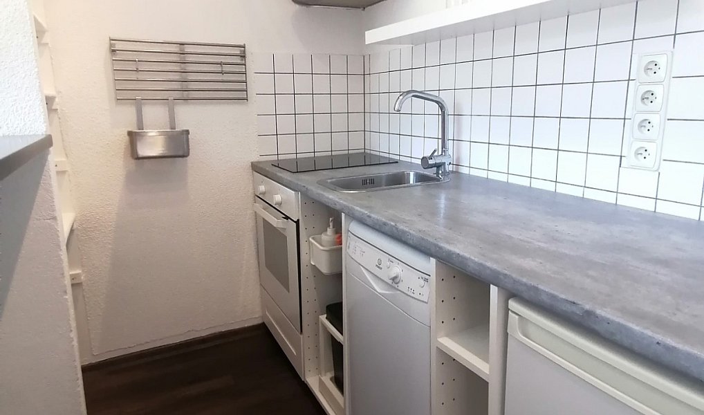 Prodej bytu 1+1 36 m², Karlovy Vary – náhled fotky 2