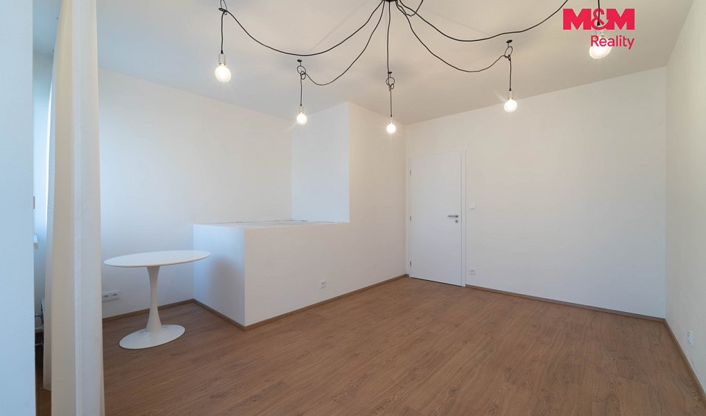 Prodej bytu 5+kk 112 m², Ořech – náhled fotky 20