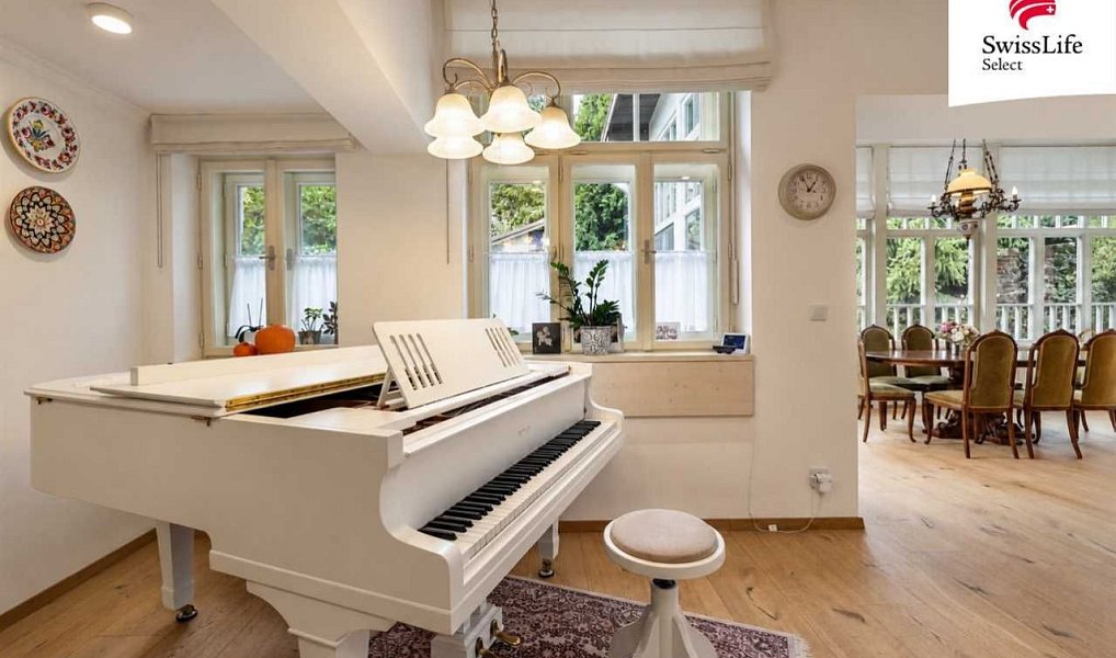 Prodej domu 290 m² s pozemkem 991 m², Znojmo – náhled fotky 7