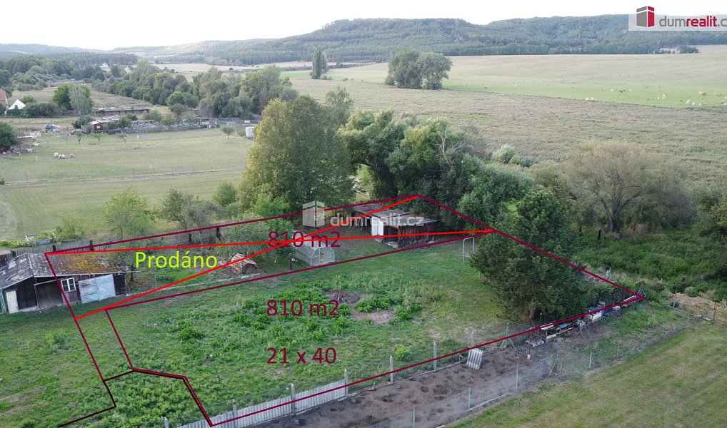 Prodej stavebního pozemku 810 m², Vroutek – náhled fotky 2