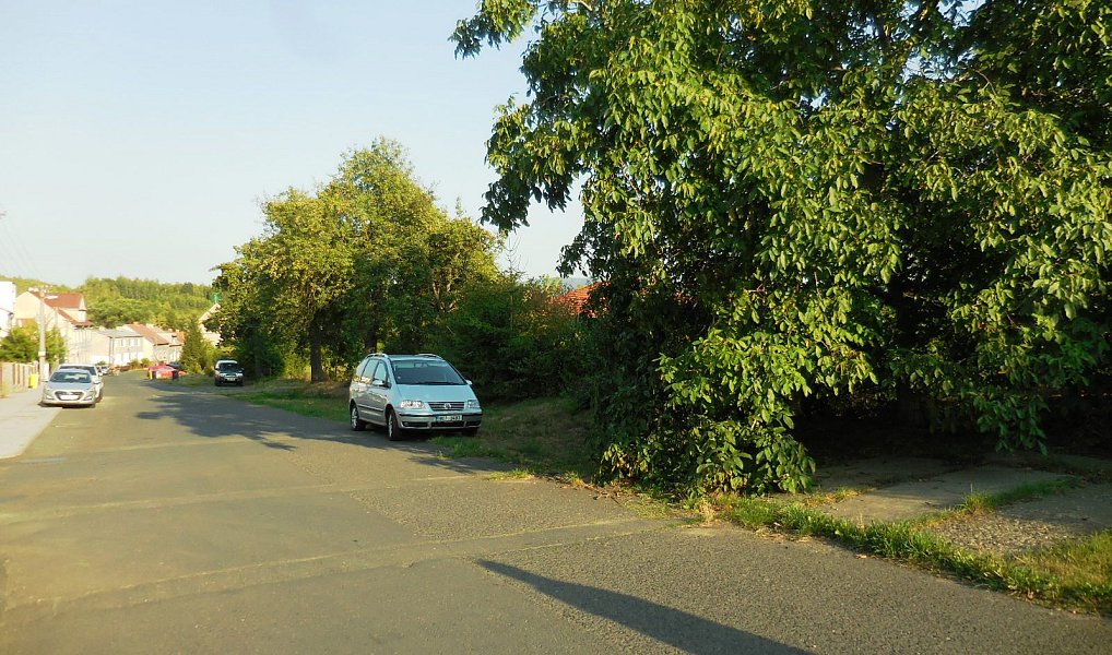 Prodej stavebního pozemku 5 682 m², Zabrušany – náhled fotky 6