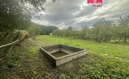 Prodej stavebního pozemku 2 370 m², Smolnice, okres Louny