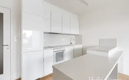 pronájem bytu 2+kk 62 m²