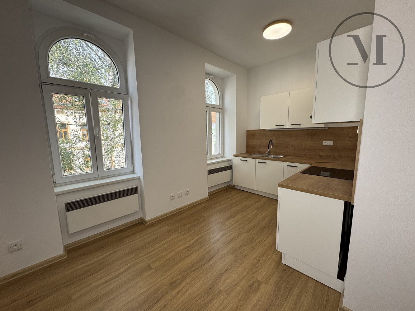 Pronájem bytu 2+kk 48 m² – pohled 5