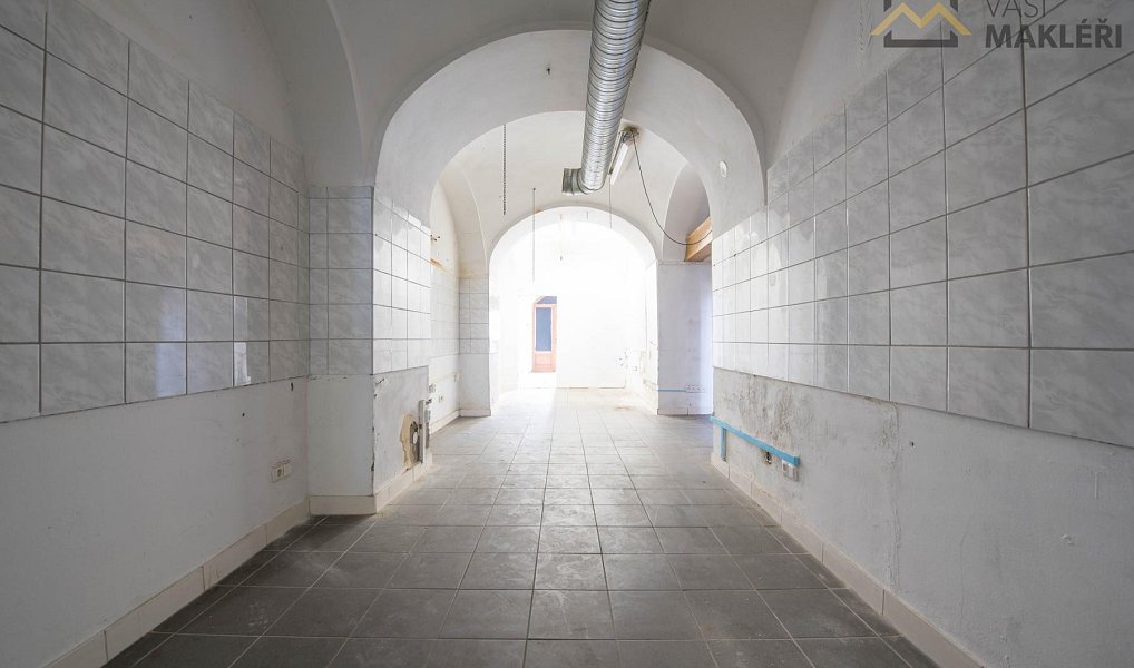 Prodej domu 525 m² s pozemkem 604 m², Ledeč nad Sázavou – náhled fotky 13