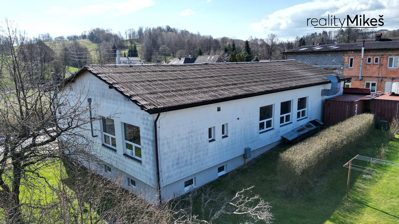 Prodej komerčního pozemku 324 m² - Widok 2