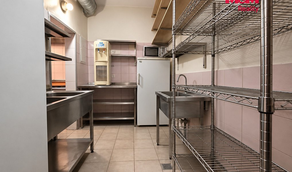 Pronájem restaurace 71 m², Kostelec nad Černými lesy – náhled fotky 17