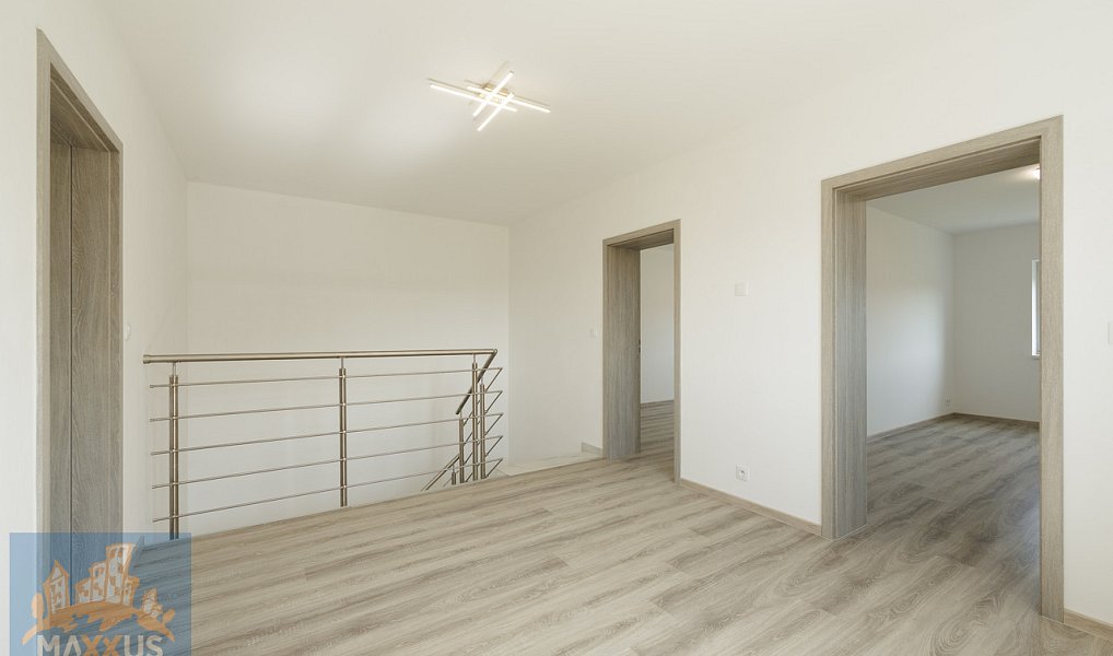 Prodej domu 280 m² s pozemkem 857 m², Herink – náhled fotky 19