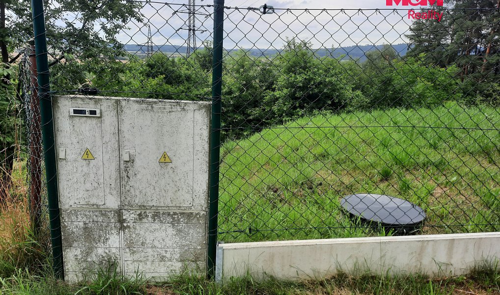 Prodej stavebního pozemku 2 948 m², Újezd pod Troskami – náhled fotky 4