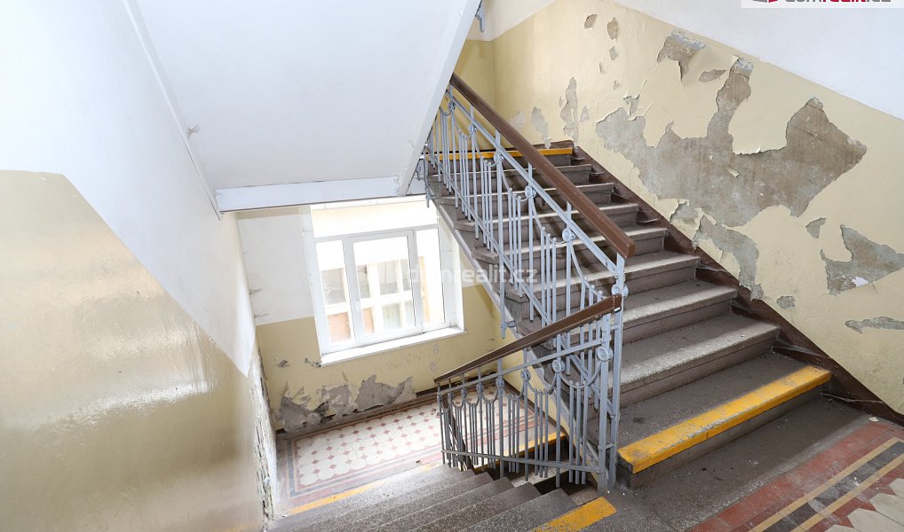 Prodej nájemního domu, činžáku 1 000 m², Kraslice – náhled fotky 27