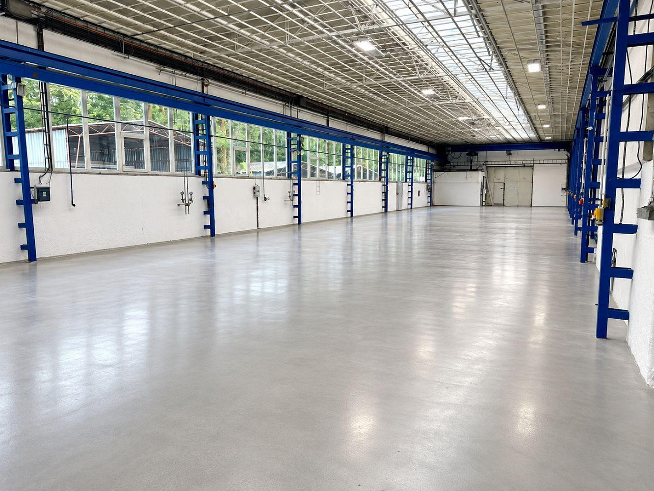 Pronájem skladovacích prostor 1 044 m² – fotografie 3