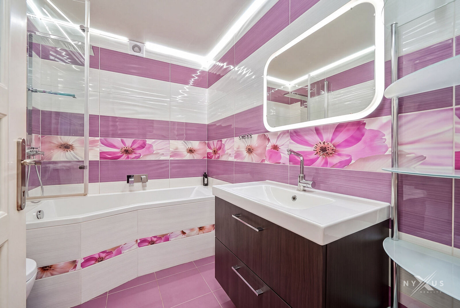 Prodej domu 932 m² s pozemkem 1 353 m² – fotografie 4