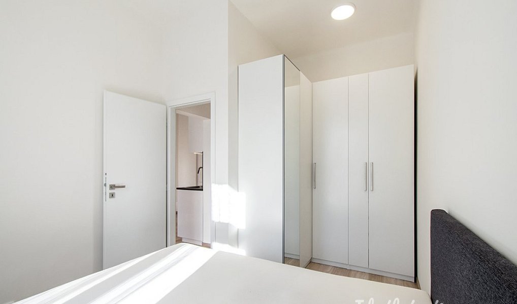 Pronájem bytu 2+kk 40 m², Praha – náhled fotky 4