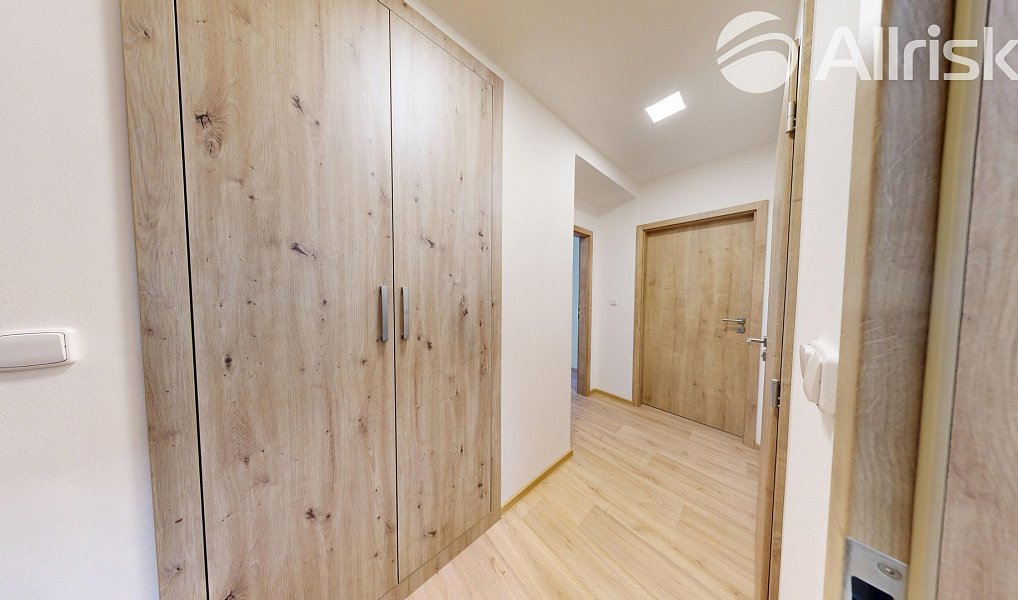 Prodej bytu 3+1 62 m², Opava – náhled fotky 20