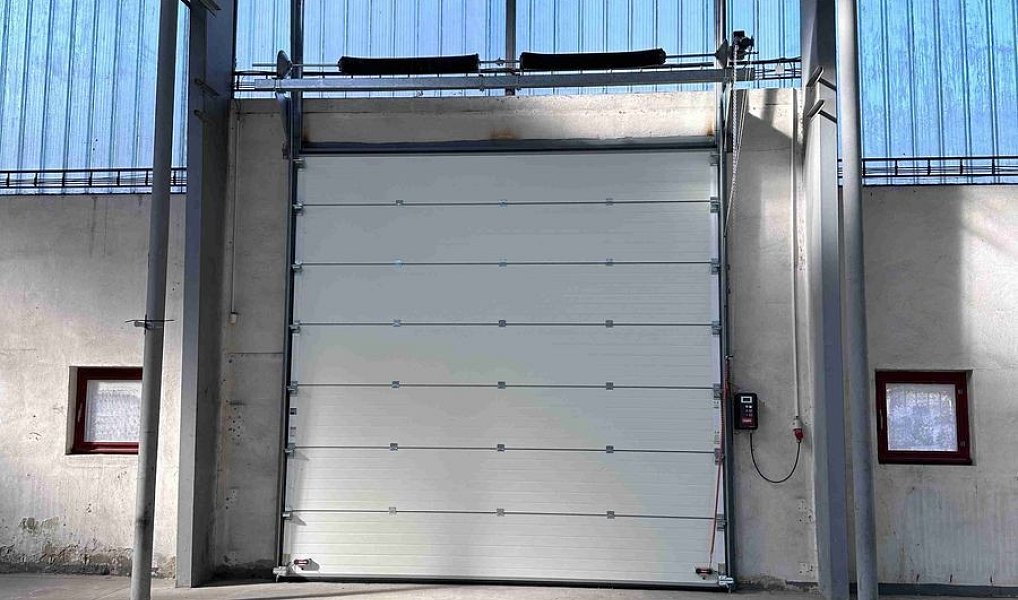 Pronájem výrobních prostor 760 m², Habrůvka – náhled fotky 8