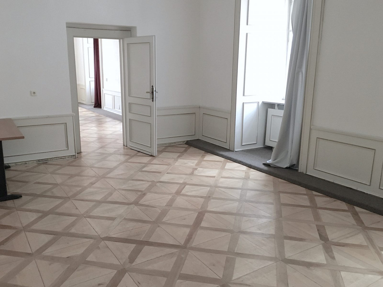 Pronájem kanceláře 70 m² – fotografie 4