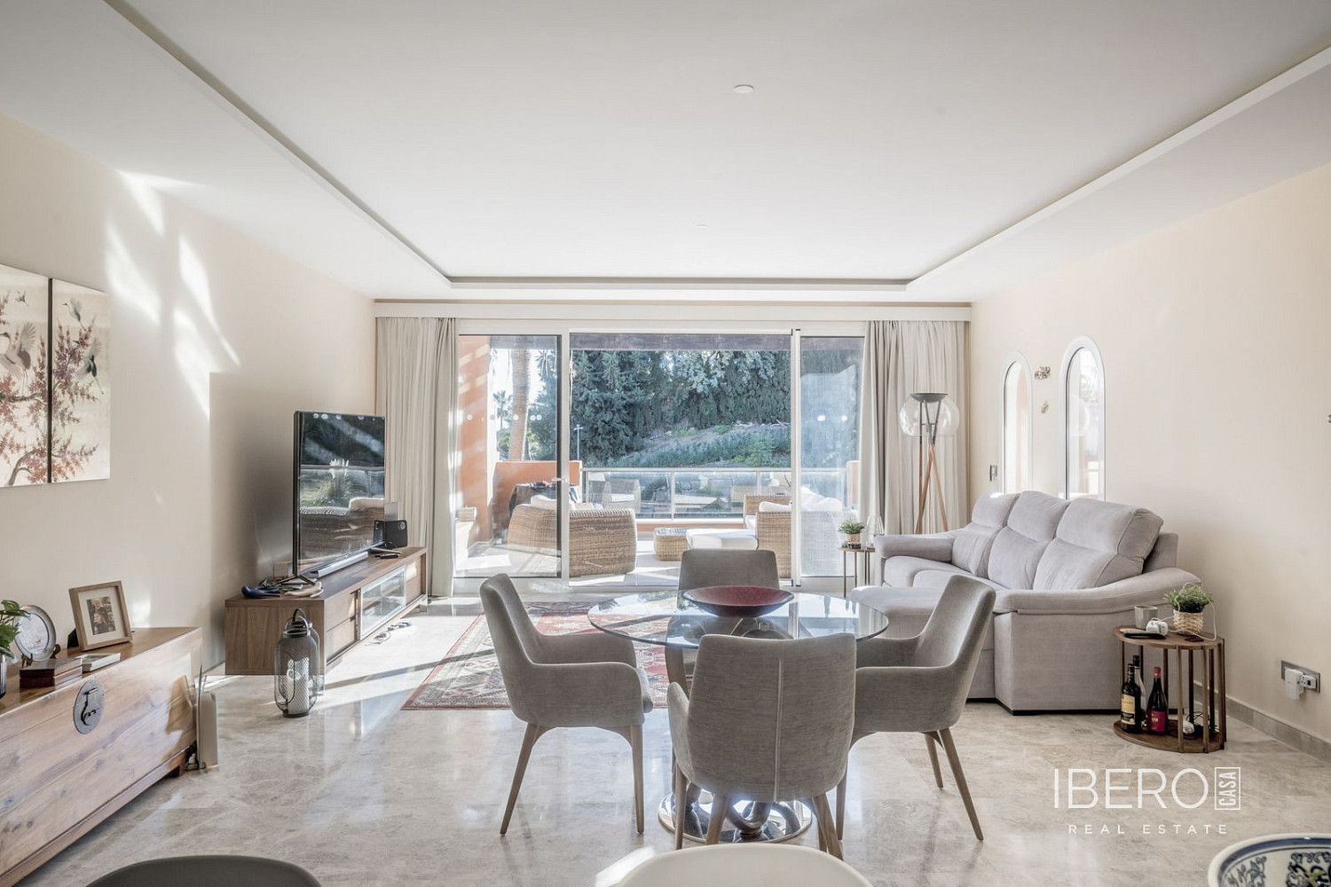 Piso 4+kk – Marbella, Nueva Andalucía - Vista 3
