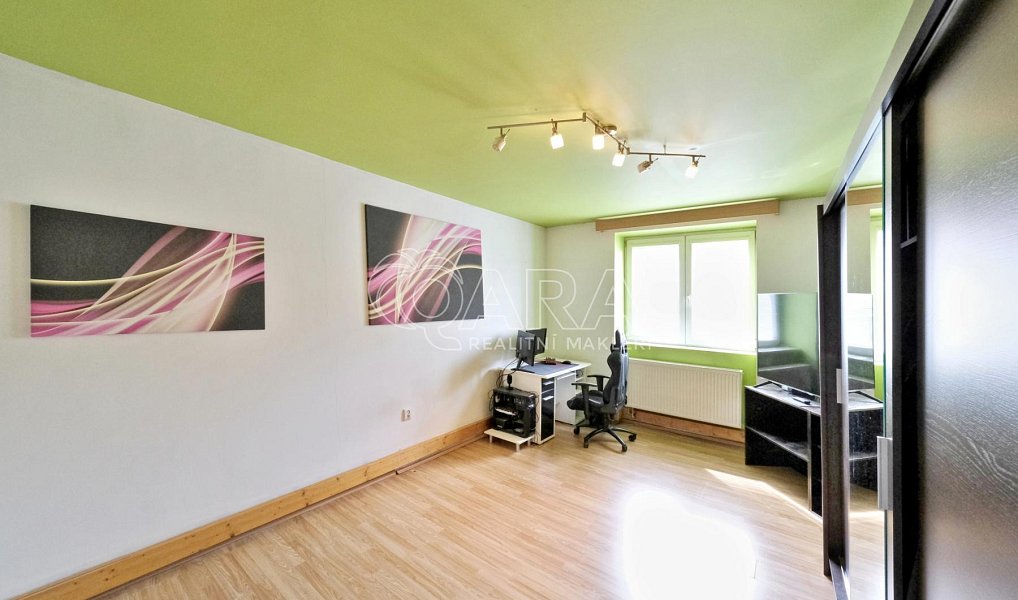 Prodej domu 287 m² s pozemkem 412 m², Postoloprty – náhled fotky 32