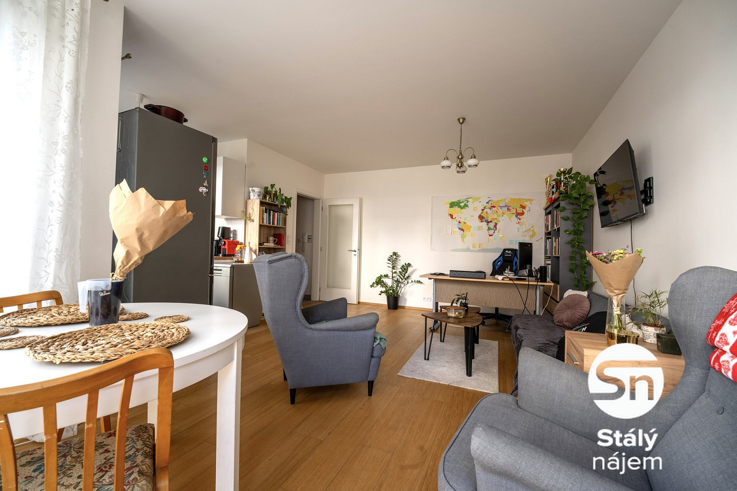 Pronájem bytu 2+kk 73 m² – fotografie 2