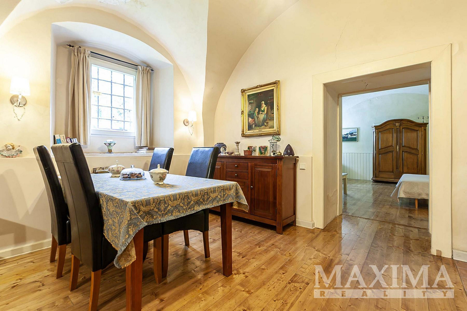 Prodej domu 765 m² s pozemkem 1 823 m² – fotografie 2