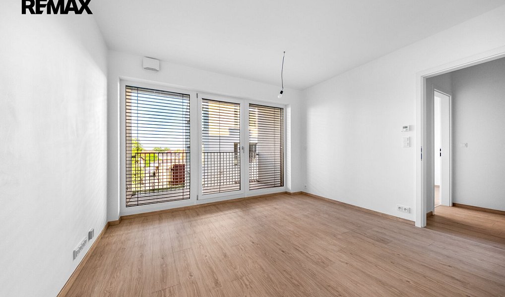 Prodej bytu 2+kk 42 m², Hostivice – náhled fotky 8
